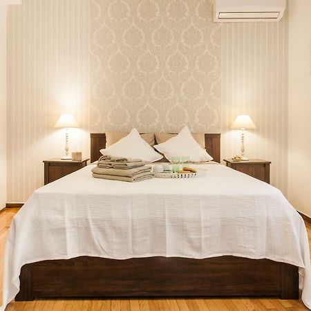 Classy Private Double Rooms In Apartment Next To Acropolis Atenas Exterior foto