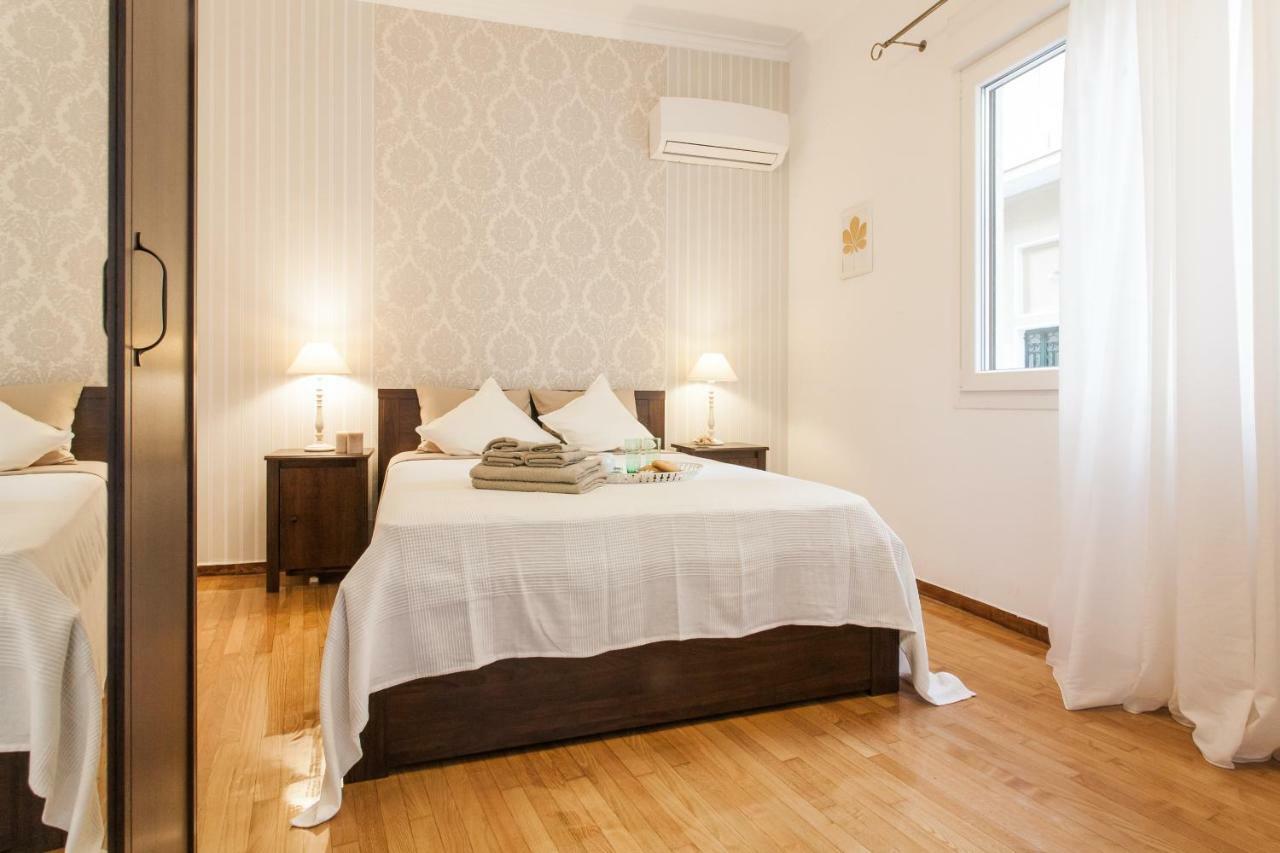 Classy Private Double Rooms In Apartment Next To Acropolis Atenas Exterior foto